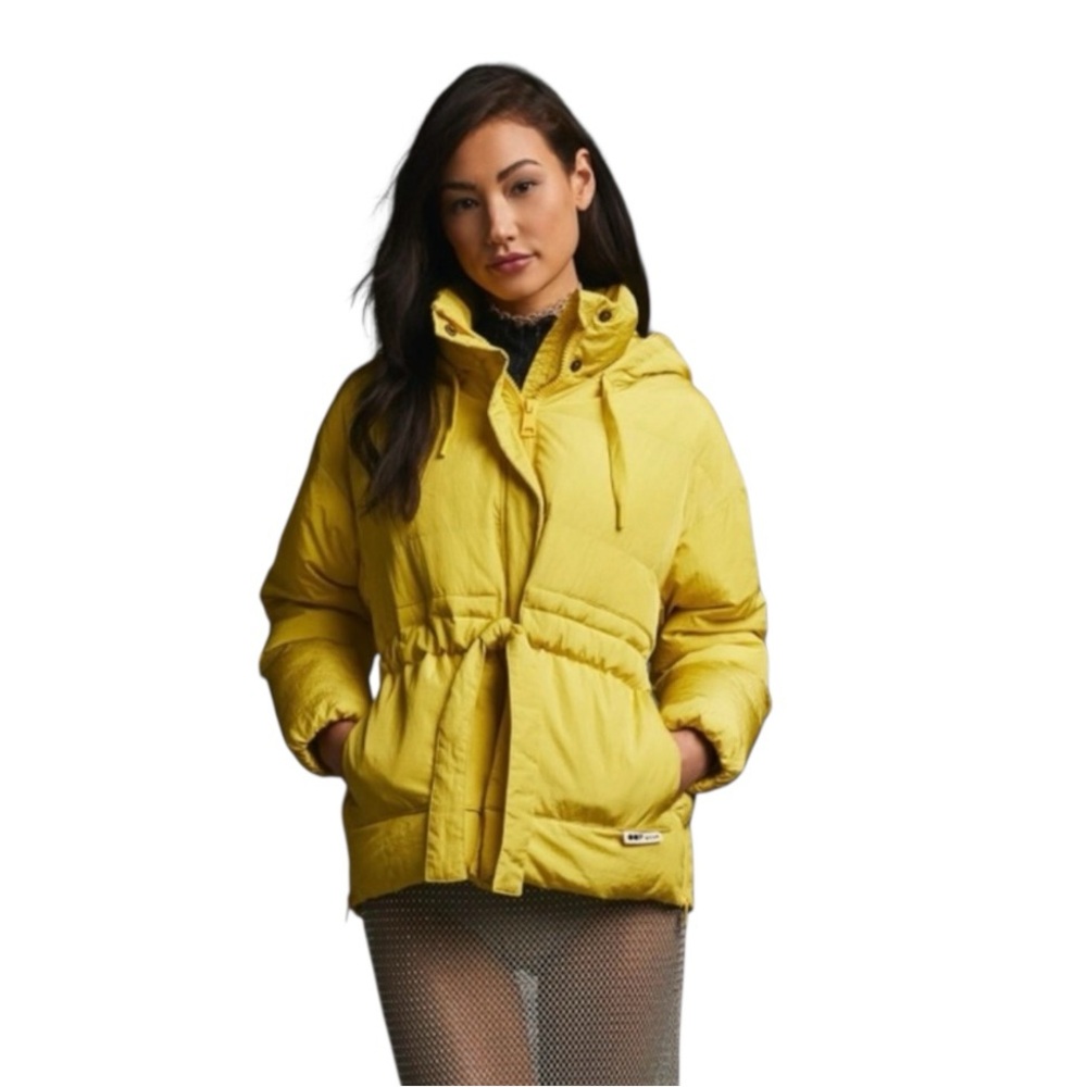 OOF Wear Belted Puffer Jacket